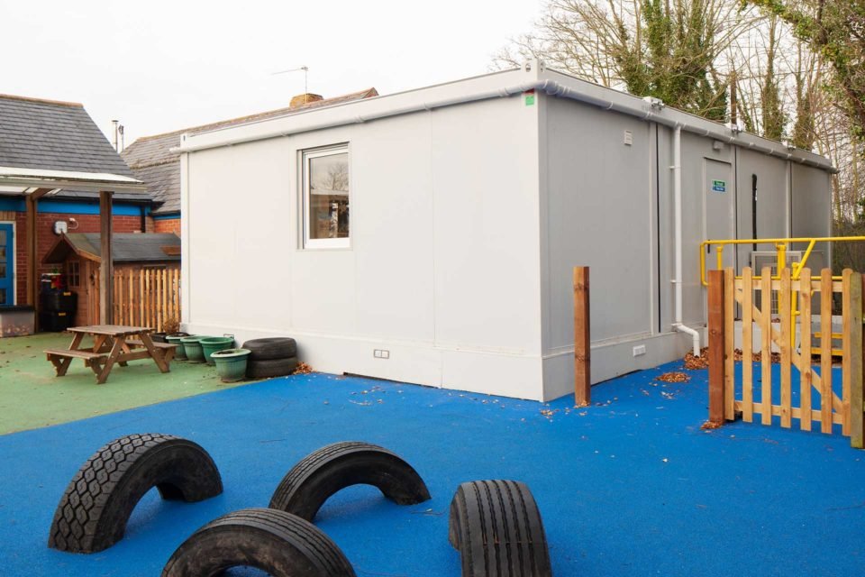 007-school-modular-classroom-external-960x640-1-2.jpg