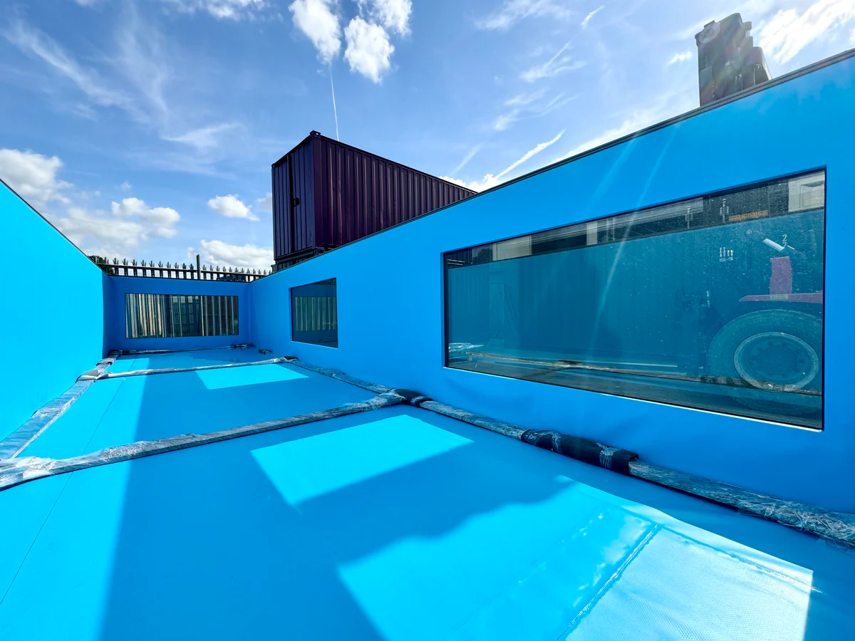 12M-_-40ft-_-Container-Swimming-Pool21.webp