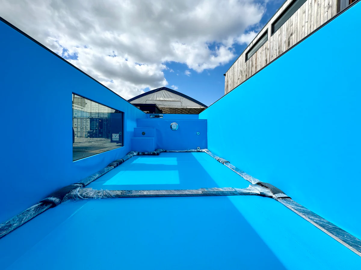 12M-_-40ft-_-Container-Swimming-Pool23.webp