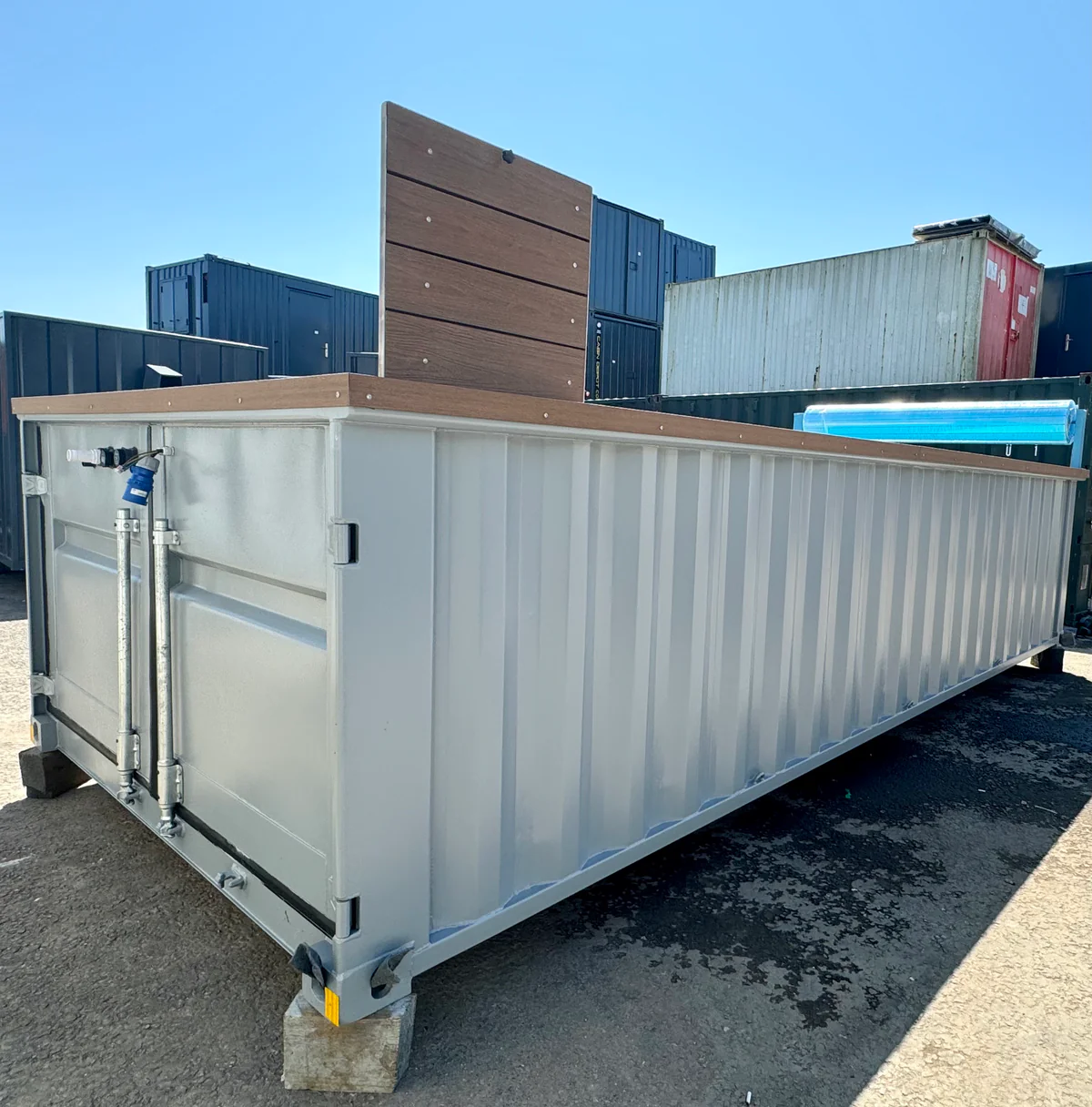 6M-_-20ft-_-Container-Swimming-Pool13.webp