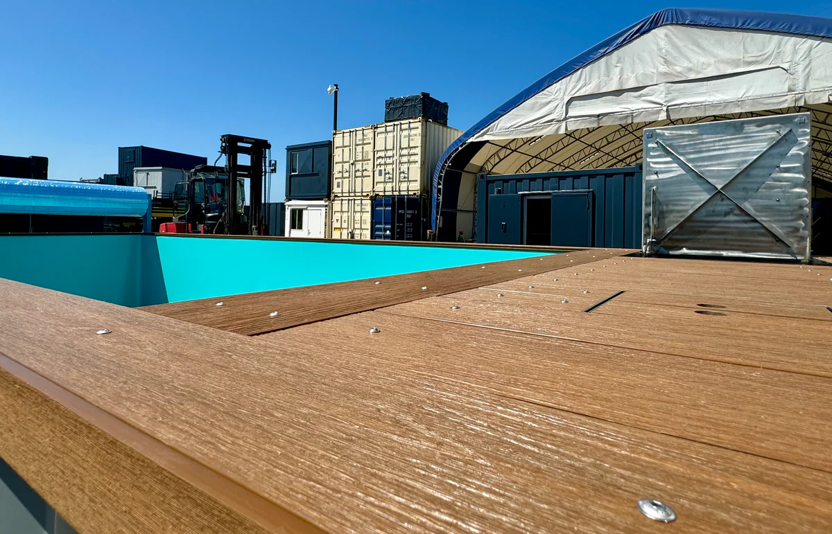 6M-_-20ft-_-Container-Swimming-Pool16.webp