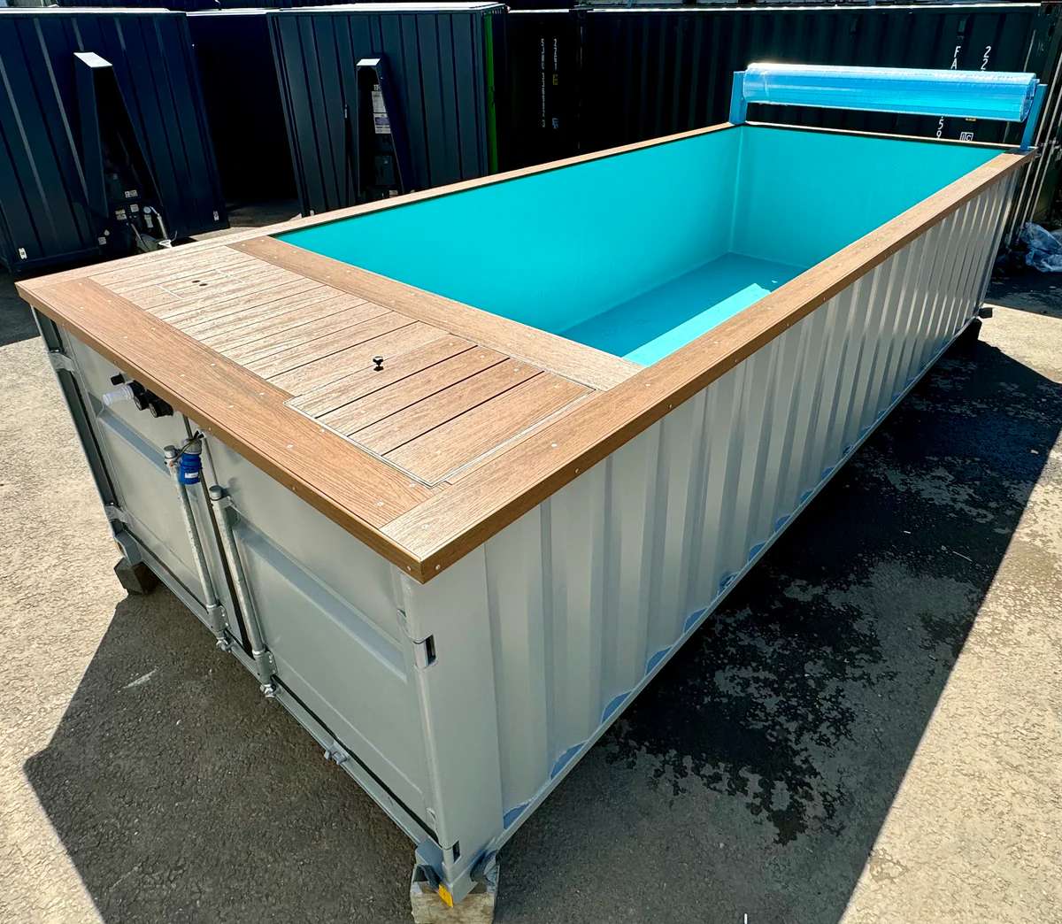 6M-_-20ft-_-Container-Swimming-Pool2.webp