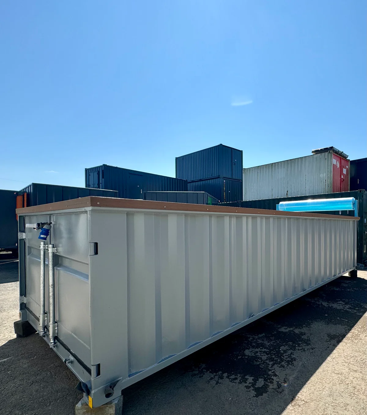 6M-_-20ft-_-Container-Swimming-Pool7.webp