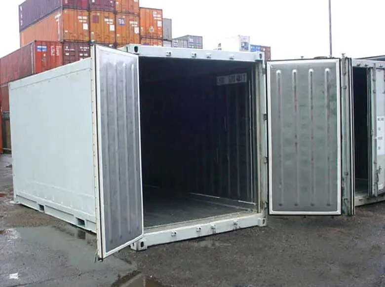 Insulated-Containers-003.webp