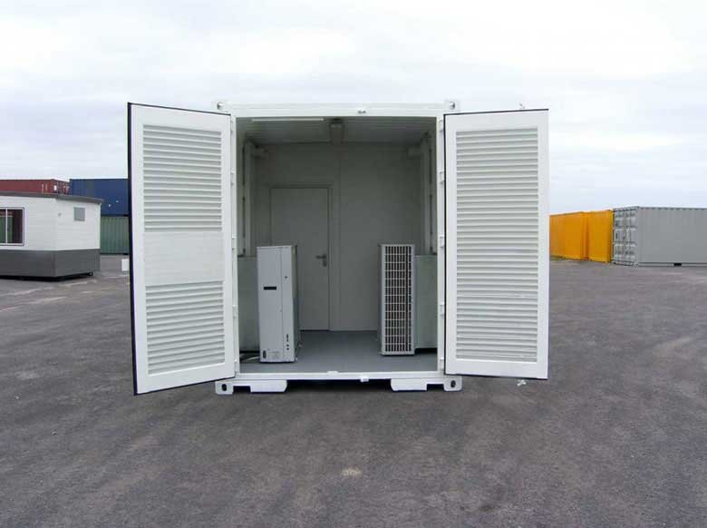 port-shipping-containers-switched-rooms-007.jpg
